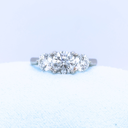 Sabrina - Trilogy Diamond Ring - Paddington Jeweller - Ojco