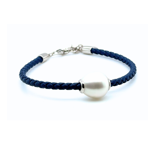 Autore South Sea Pearl leather bracelet in deep-blue leather – Naya Bracelet by Paddington Jewellery.
