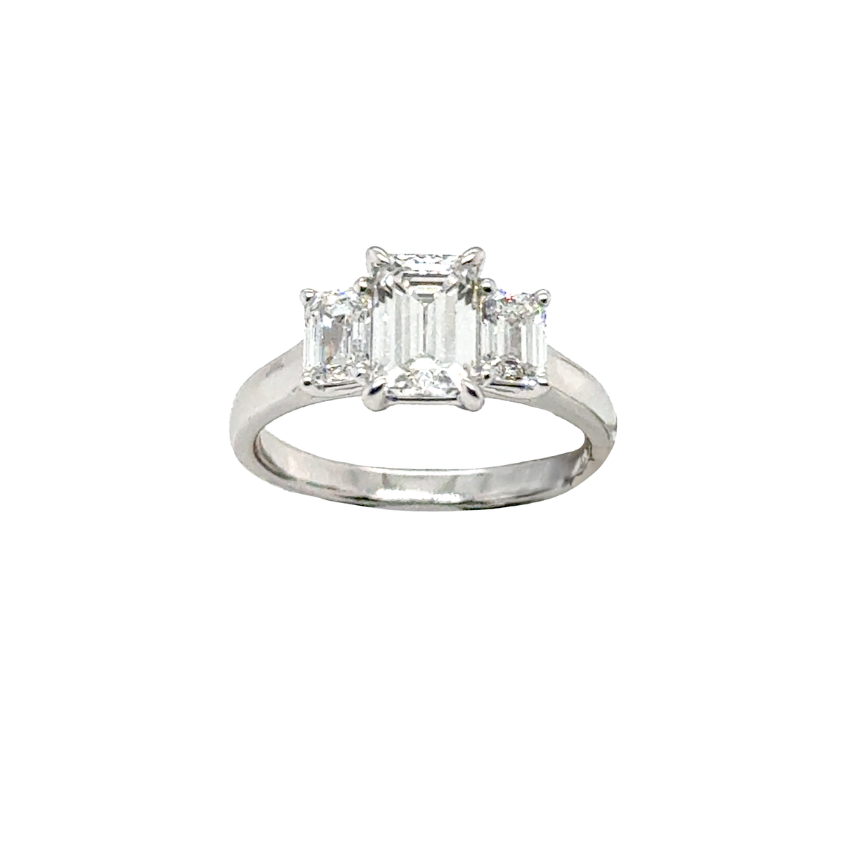 Amaia - Emerald Cut Diamond Ring - Paddington Jeweller - Ojco