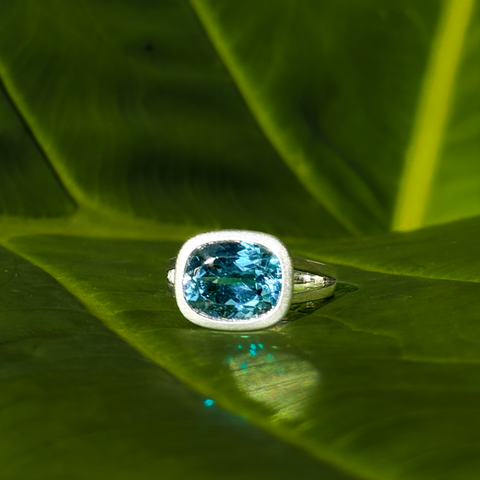 Alvar Cushion Ring