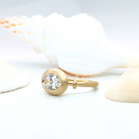 Rae - Custom Made Engagement Ring