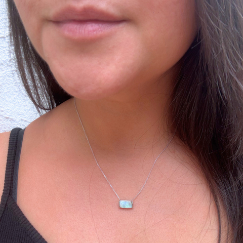 Minimalist opal pendant handcrafted by Paddington Jeweller