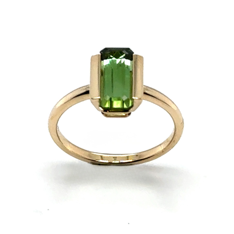 Kennedy – Green Tourmaline Ring
