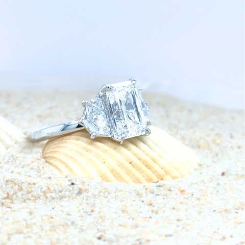 Amphitrite Trilogy Ring