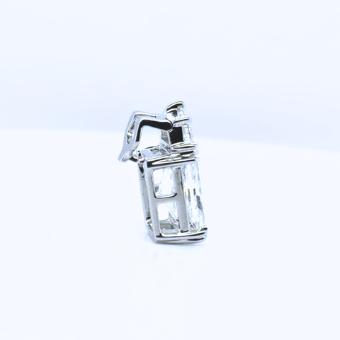 Luxury diamond enhancer pendant with hidden opening mechanism