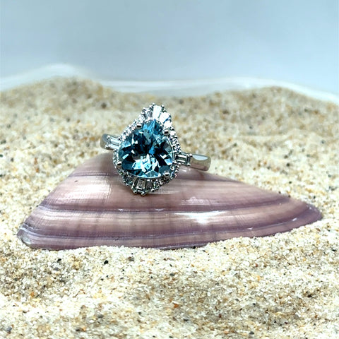 Nica Ring