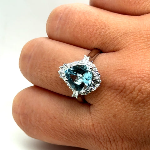 Nica Ring
