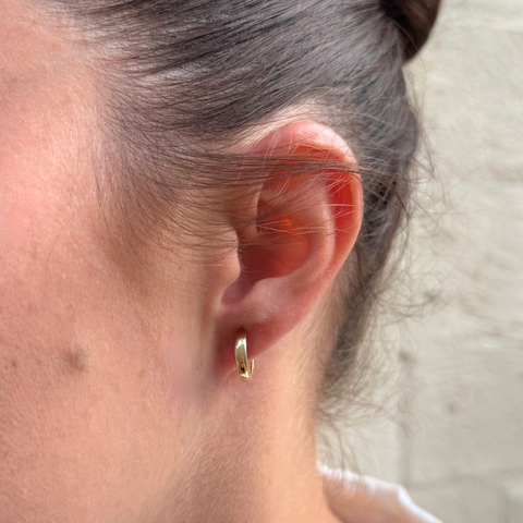 Mabel Huggie Earrings -  Paddington Jeweller - Ojco