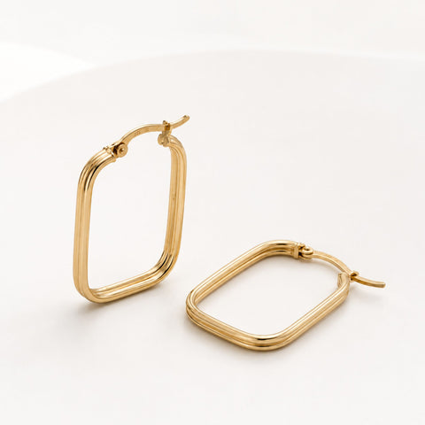 Camryn Oval Hoop Earrings in 9K Yellow Gold