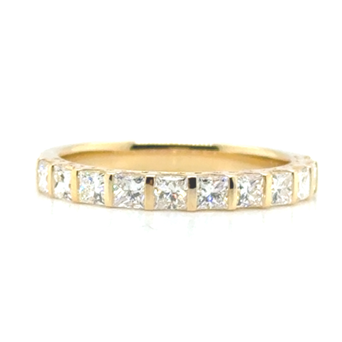 Cassiopeia Love – Princess Cut Diamond Band