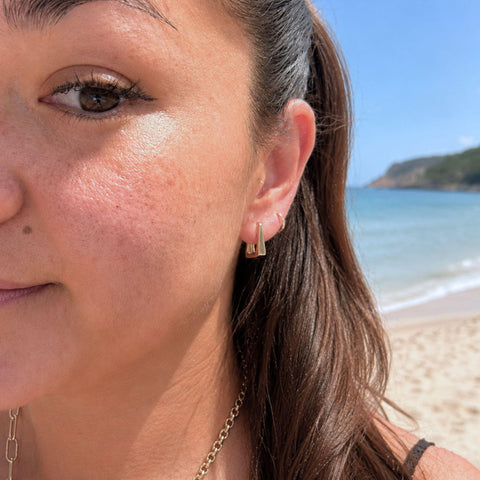 Avianna Rectangular Huggie Earrings
