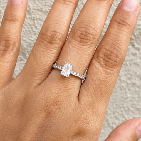 Robyn - Custom Made Diamond Solitaire Ring