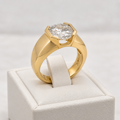 Danu – East-West Lab-Grown Diamond Engagement Ring