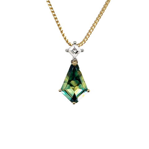 Kite Pendant