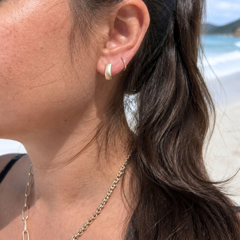 Camry Reversible Huggie Earrings in 9K Yellow Gold