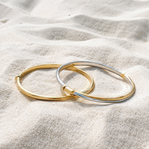 Cris Crossover Bangle in 9K Yellow Gold