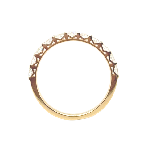 Cassiopeia Love – Princess Cut Diamond Band