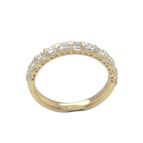 Cassiopeia Love – Princess Cut Diamond Band