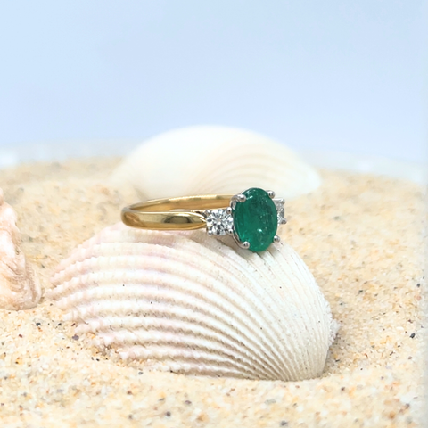 Gabriella - Emerald Trilogy Ring