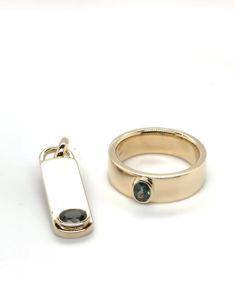 Hugo - Pendant  Oval Sapphire