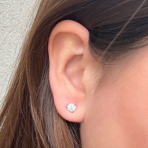 Leonor Studs Labgrown - 1.00ct