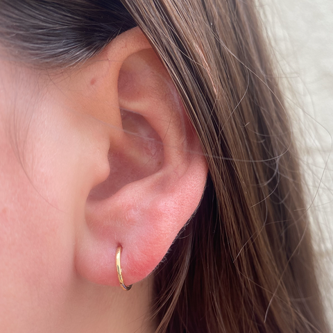 8mm Sleepers 18kt -  Paddington Jeweller - Ojco