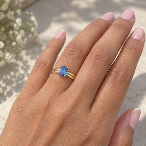 Madelynn Ceylon sapphire ring in 18kt yellow gold worn on hand