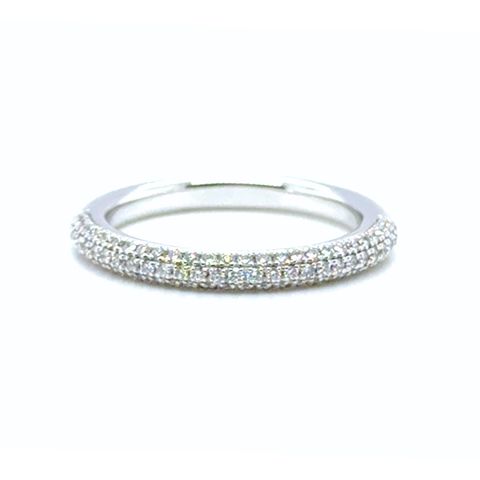18kt gold diamond band with round brilliant diamonds, side profile view