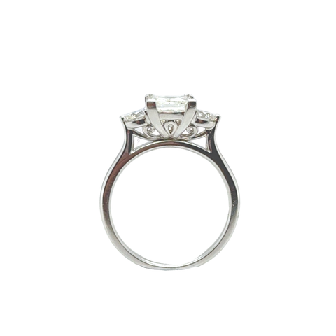 Nayeli - Diamond Trilogy Ring