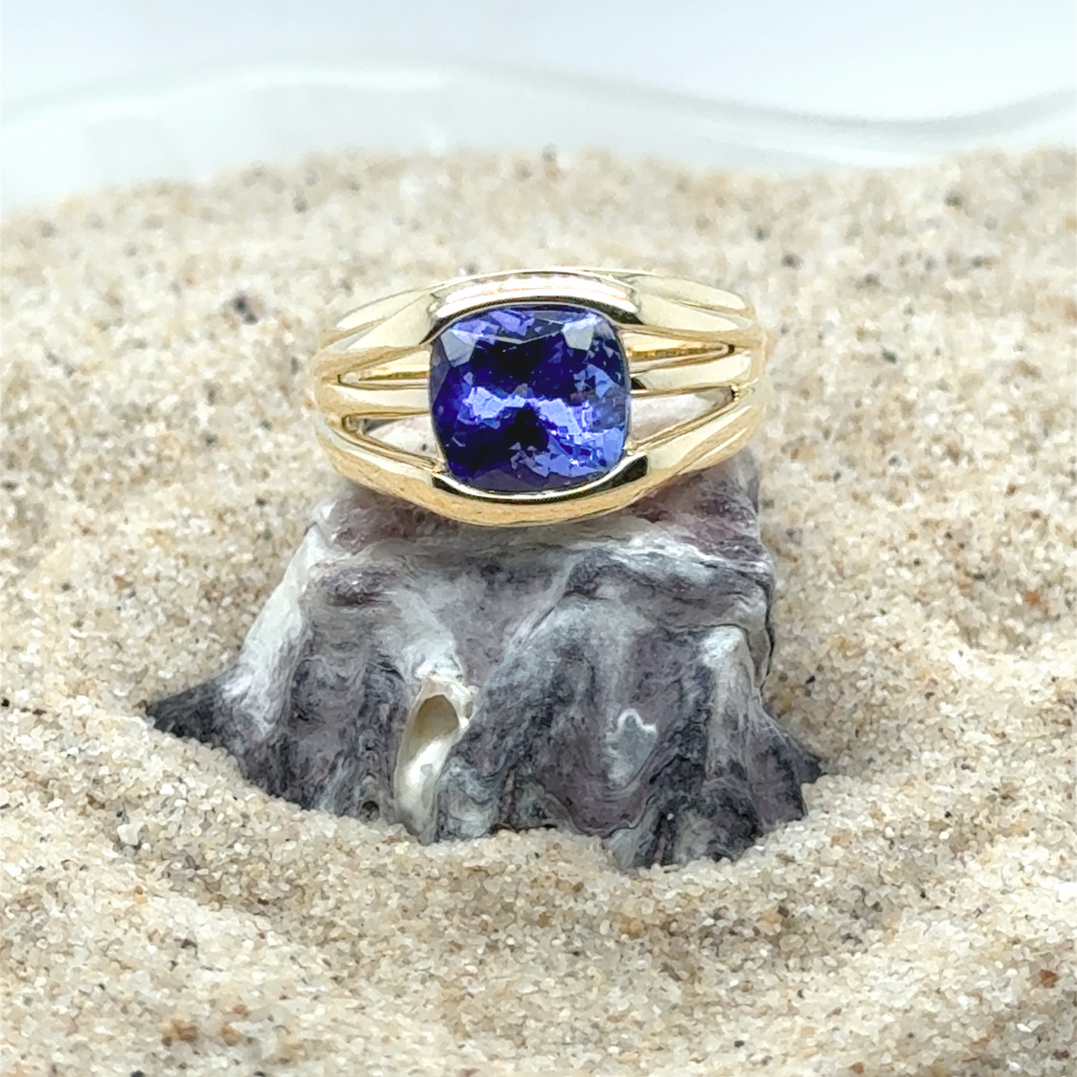 Camile - Tanzanite -  Paddington Jeweller - Ojco