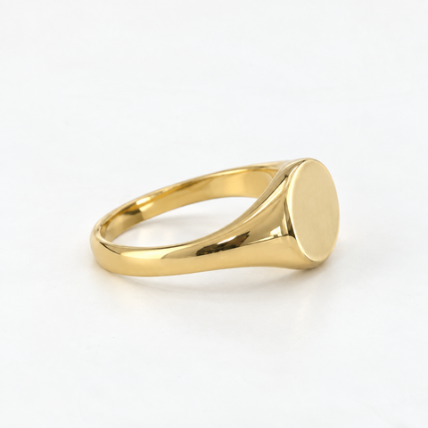Polished 9kt yellow gold engravable signet ring
