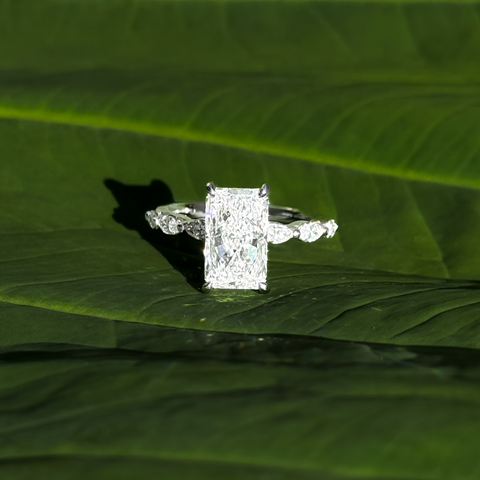 Custom made engagement ring handcrafted by Paddington Jeweller