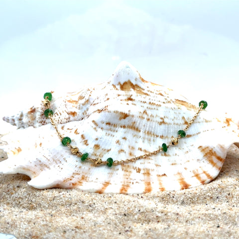 Emerald on trace bracelet - 18cm