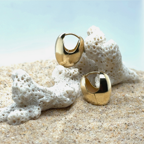 Wrenley Gold Huggie Earrings -  Paddington Jeweller - Ojco