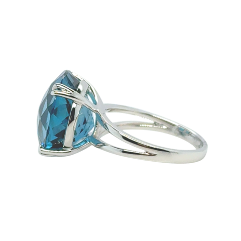 Paige - London Blue Topaz Cocktail Ring -  Paddington Jeweller - Ojco