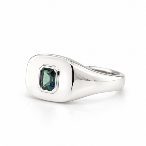 Rowan – Custom Parti Colour Sapphire Signet Ring