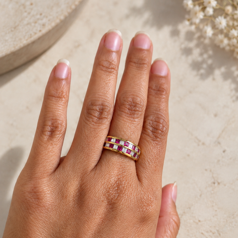 Kora – Ruby & Baguette Diamond Ring