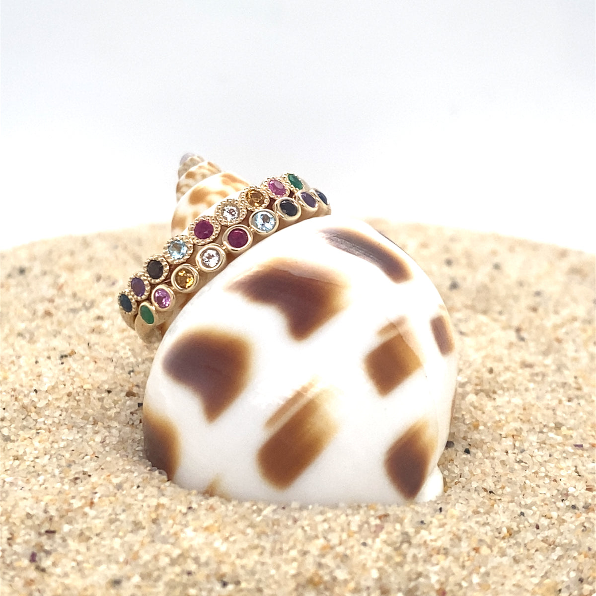 Clementine - Bezel -  Paddington Jeweller - Ojco